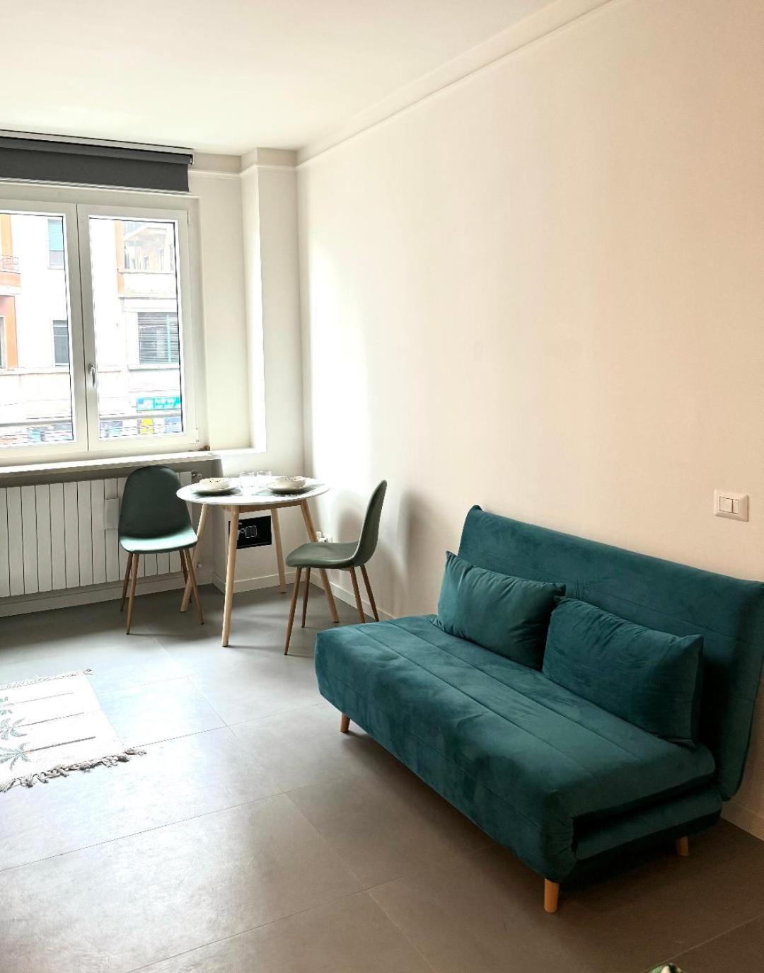 Rainbow Studio Flat- Monolocale Luminoso Milano Esterno foto