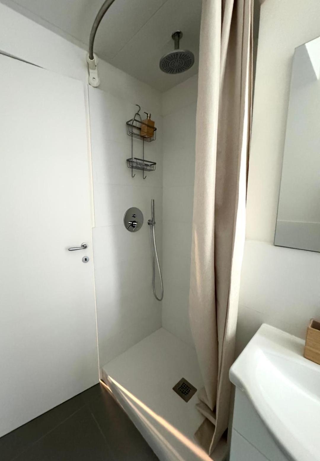 Rainbow Studio Flat- Monolocale Luminoso Milano Esterno foto